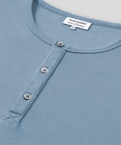 Christinawiseman.shop152b6eaf7a 4