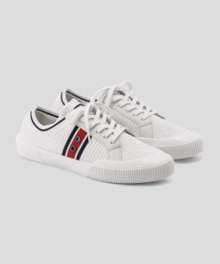 Christinawiseman.shop399483c621 1