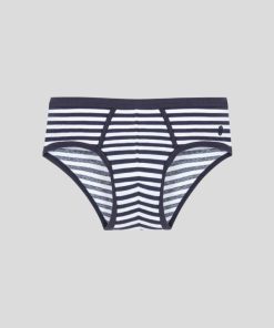 Christinawiseman.shop5911880433 3