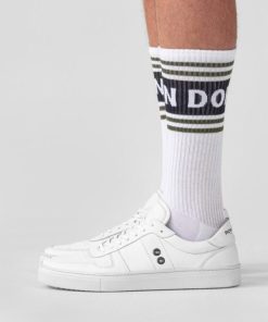 Christinawiseman.shop59acd38ae0 4